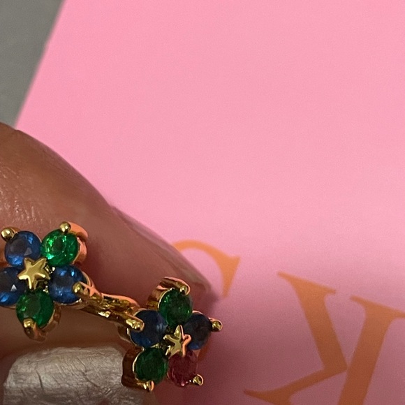 🦩girls earrings 🦩 - Picture 7 of 10